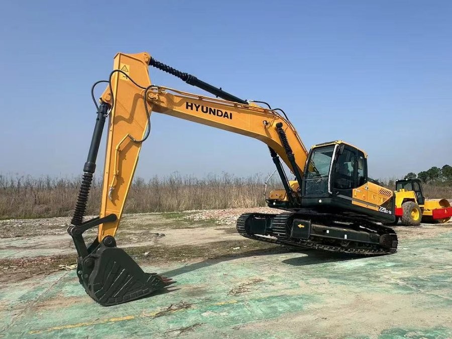 كوريا حفرة هيونداي مستعملة للبيع يد ثانية R220-9s 210 220 215 Jindongyu الآلات