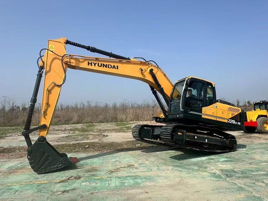 كوريا حفرة هيونداي مستعملة للبيع يد ثانية R220-9s 210 220 215 Jindongyu الآلات