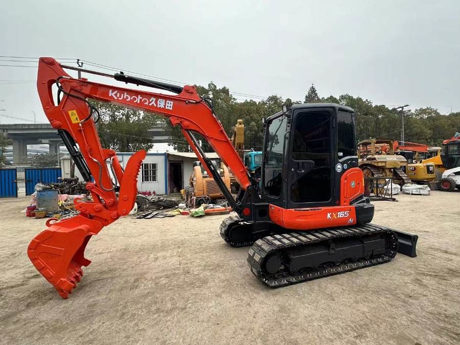 اليابان حفرة كوبوتا مستعملة للبيع يد ثانية KX165-5 Jindongyu الآلات