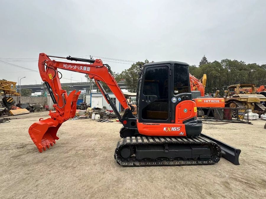 اليابان حفرة كوبوتا مستعملة للبيع يد ثانية KX165-5 Jindongyu الآلات